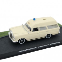 Macheta auto Mercedes Benz Binz Ambulance, 1:43 Colectia James Bond – Eaglemoss – World