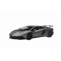 Macheta auto Lamborghini Aventador LP750-4 SV grey 2015, 1:18 Autoart