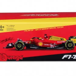 Macheta auto Ferrari F1 F1-75 Team Scuderia Ferrari N55 Season 2022 Carlos Sainz Jr. cu vitrina si pilot, 1:24 Bburago Signature