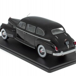 Macheta auto ZIS 110 Berlina 1945 negru, 1:24 Colectia Automobile de Neuitat – World – Hachette