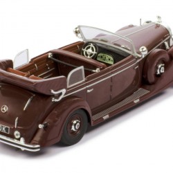 Macheta auto Mercedes-Benz 770k Cabrio dark red 1938, 1:43 Ixo