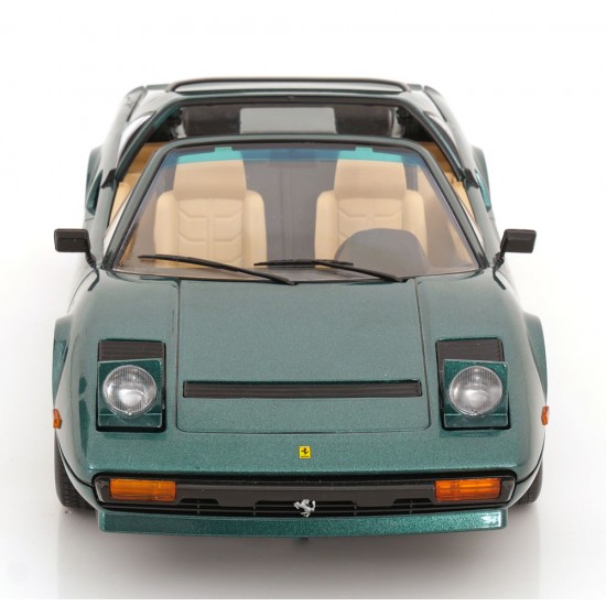 PRECOMANDA : Macheta auto Ferrari 308 GTS QV US-Version from TV-Serie Magnum, 1982, verde, 1:12, KK Scale