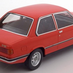 Macheta auto BMW 318i E21 1975 rosu LE 1500 pcs, 1:18 KK Scale