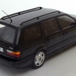 Macheta auto Volkswagen Passat B3 VR6 Variant 1988 negru LE 1500 pcs, 1:18 KK Scale