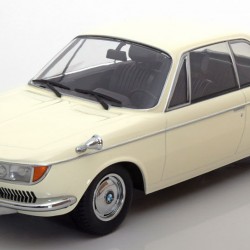 Macheta auto BMW 2000 CS 1965 crem LE 1000 pcs, 1:18 KK Scale