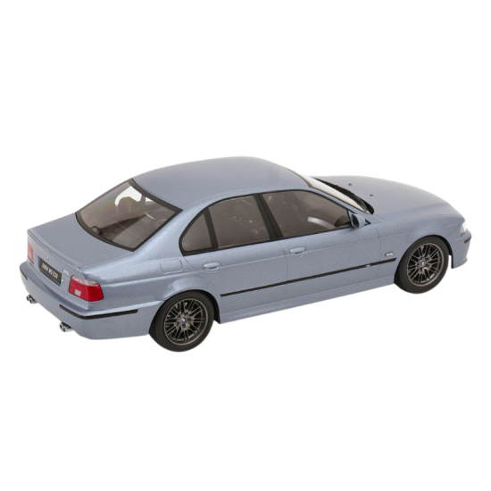 PRECOMANDA : Macheta auto BMW M5 E39, 1998, Silverstone - Blue Metallic, 1:18, KK Scale