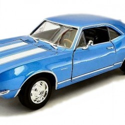 Macheta auto Chevrolet Camaro Z28 1967 albastru, 1:18 Lucky DieCast