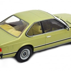 Macheta auto BMW seria 6er (E24) verde 1976, 1:18 MCG