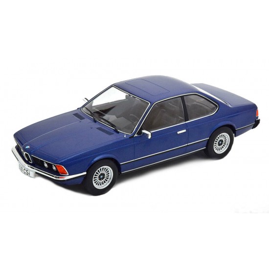 Macheta auto BMW seria 6er (E24) albastru 1976, 1:18 MCG