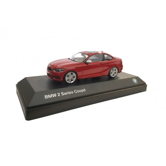 Macheta auto BMW Seria 2 Coupe (F22) rosu 1:43 Minichamps