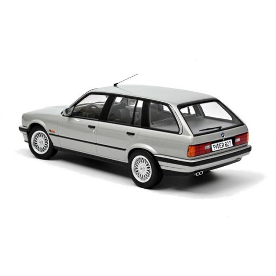 Macheta auto BMW 325i Touring gri 1991, 1:18 Norev