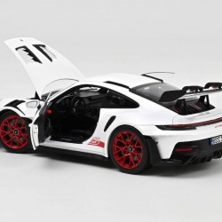 Macheta auto Porsche 911 (992) GT3 RS alb 2022, 1:18 Norev