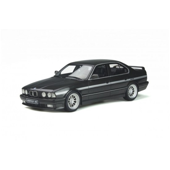 Macheta auto BMW Seria 5 Hartge H5 V12 (E34) Sedan 1989, 1:18 Otto Models