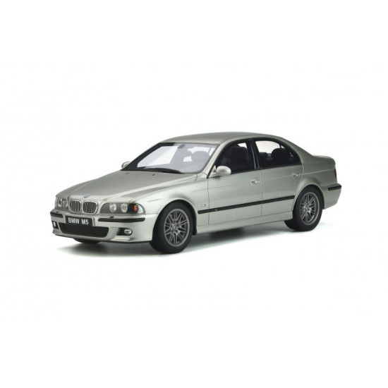 Macheta auto BMW E39 M5 2002, 1:18 Otto Models