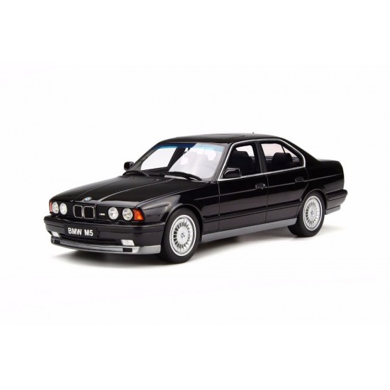 Macheta auto BMW E34 M5 PHASE I 1989, 1:18 Otto Models