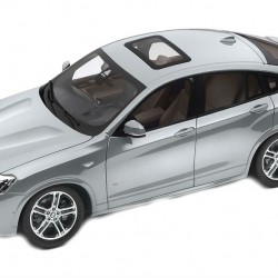 DEFECTA: Macheta auto BMW X4 XDRIVE (F26) 2014 gri deschis, 1:18 Paragon
