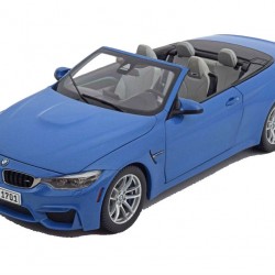 Macheta auto BMW M4 (F83) decapotabil 2015 albastru 1:18 Paragon
