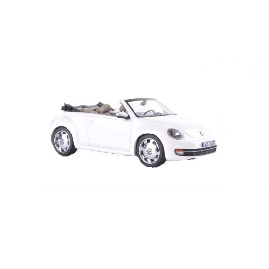 Macheta auto Volkswagen Beetle cabrio alb 2014, 1:43 Schuco