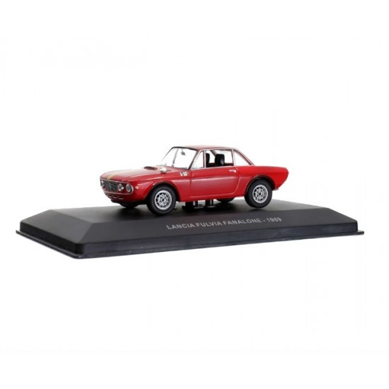 Macheta auto Lancia Fulvia 1969, 1:43 Solido