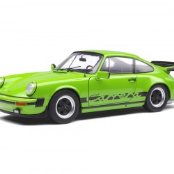 Macheta auto Porsche 911 Carrera 3.2 verde, 1:18 Solido