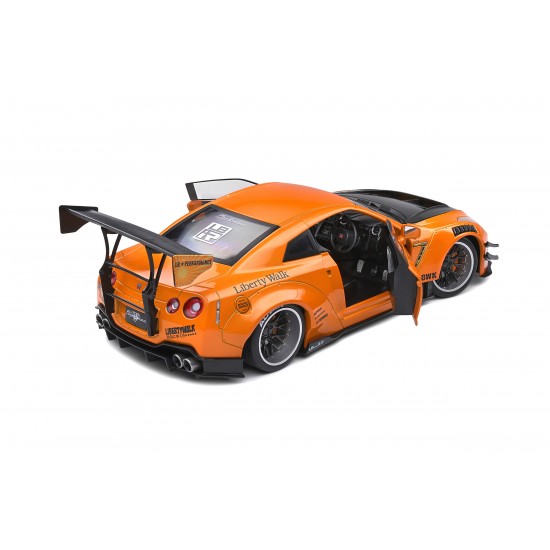 Macheta auto Nissan GTR LB Works GT35 Type 2 2020 portocaliu, 1:18 Solido