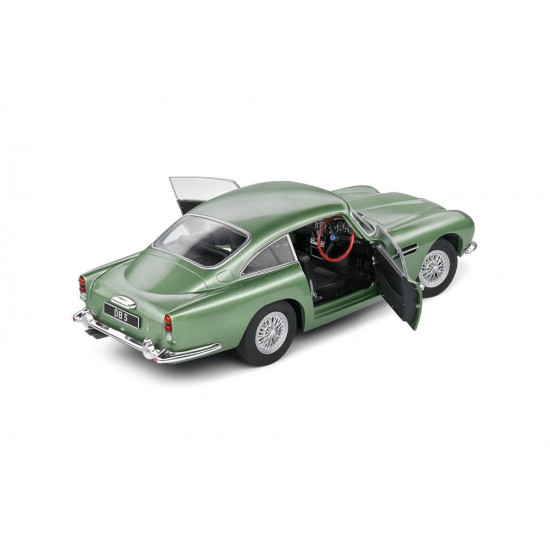 Macheta auto Aston Martin DB5 green 1964, 1:18 Solido