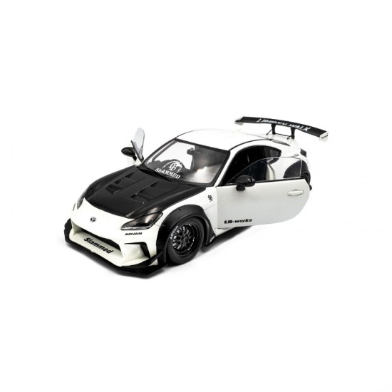 Macheta auto Toyota GR86 LBWK Body KIT, Pearl White, 2024, 1:18, Solido