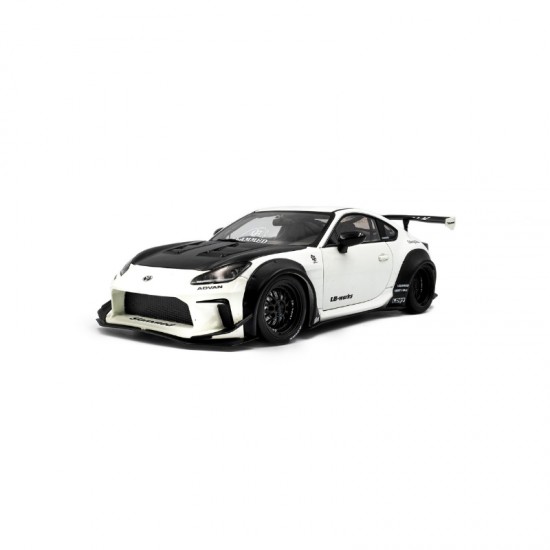 Macheta auto Toyota GR86 LBWK Body KIT, Pearl White, 2024, 1:18, Solido