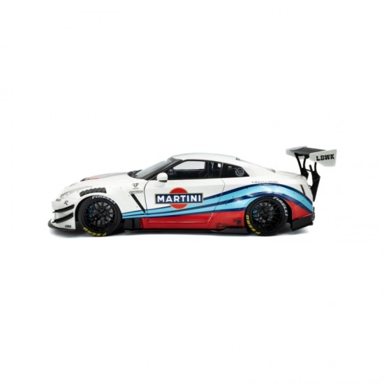Macheta auto Nissan GT-R (R35) w/ Liberty Walk Body Kit 2,0M, 2024, 1:18, Solido