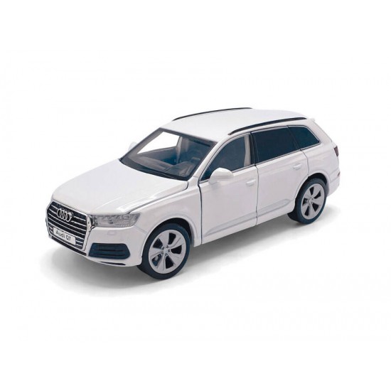 Macheta auto Audi Q7 2015 white, lumini, sunet, directie activa, 1:32 Tayumo