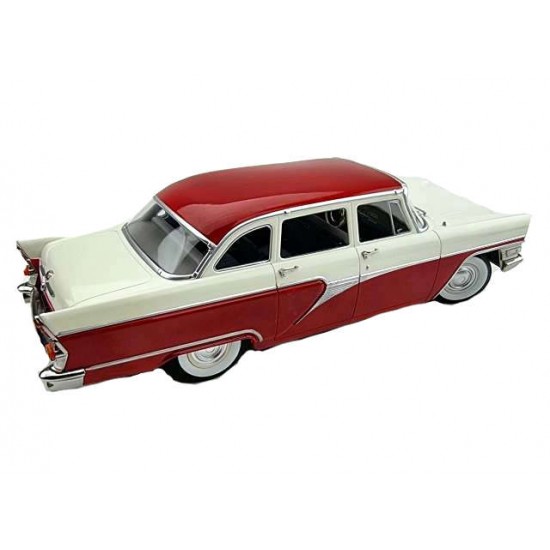 Macheta auto Gaz 13 Seagull, red/white 1959, 1:18 Triple9