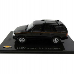 Macheta auto Chevrolet Blazer Executive 1997 negru, 1:43 Ixo