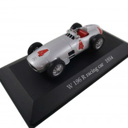 Macheta auto Mercedes-Benz W 196 R racing car #4 Fangio 1954, 1:43 Ixo