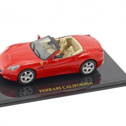 Macheta auto Ferrari California rosu cu vitrina plexi, 1:43 Altaya