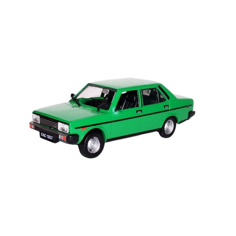 Fiat 131P verde, 1:43 Deagostini/IST