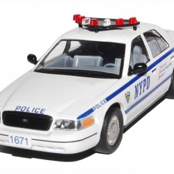 Ford Crown Victoria Police NYPD 1998, 1:43 Deagostini/IST